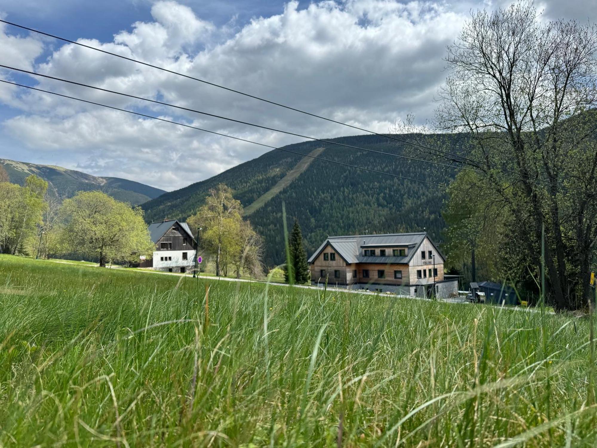 Apartmany Vysluni Špindlerŭv Mlýn Exterior foto